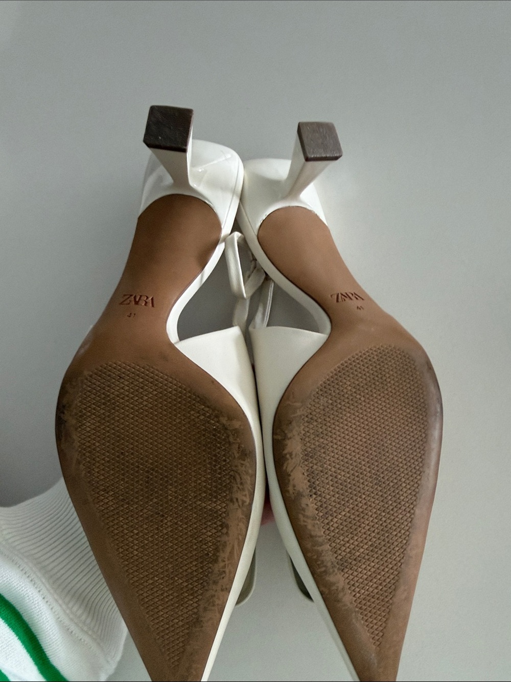 ZARA Ivory Pointed Slingback Pumps with Square Buckle - Picture 3 of 11